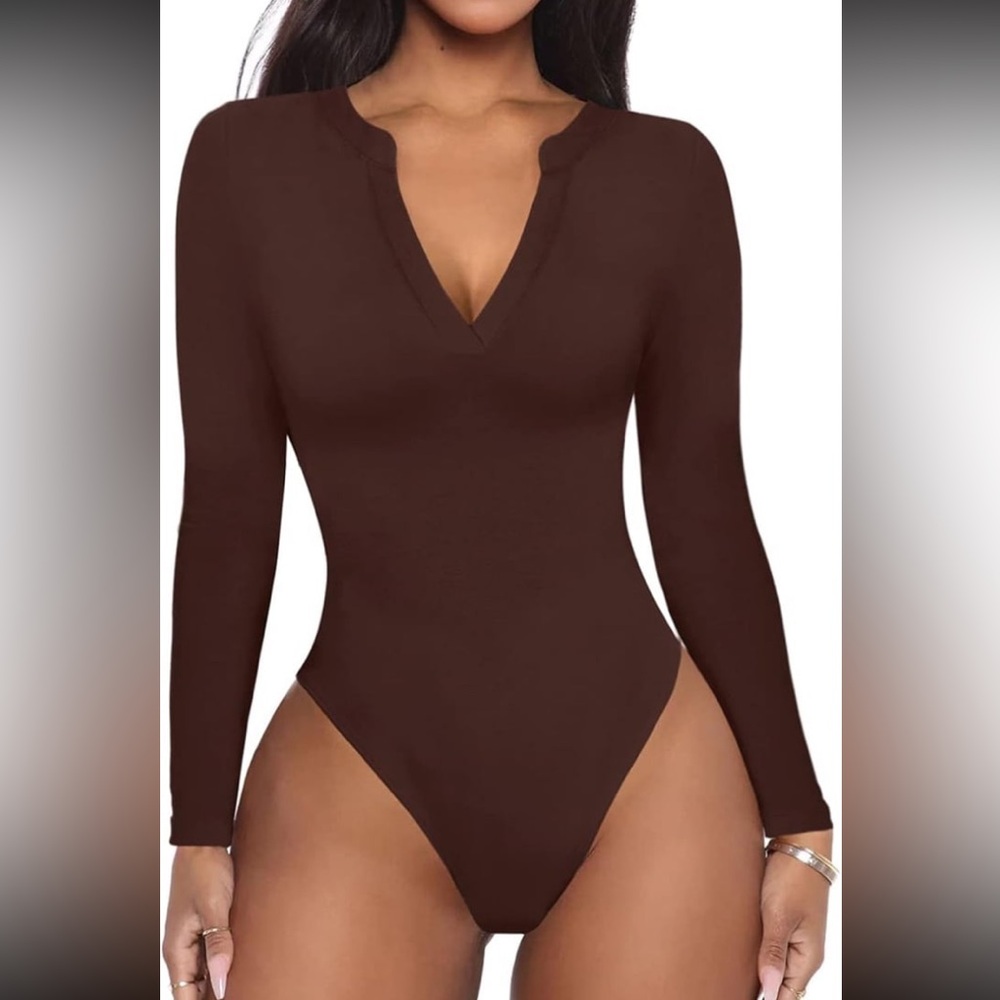 REORIA Women's Casual Sexy V Neck Long Sleeve Fitted Thong Bodysuit NWT M